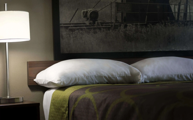 Super 8 by Wyndham Ardmore