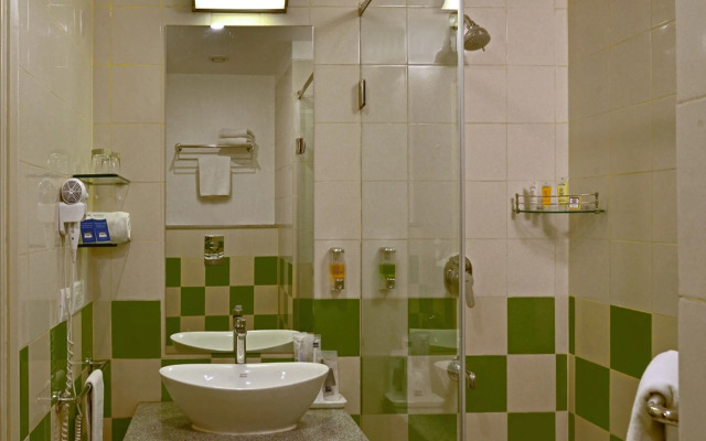 Hometel Roorkee