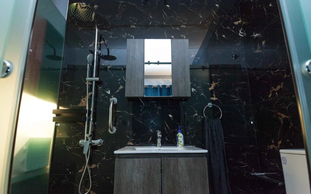 Modern Athenian City Center Studio