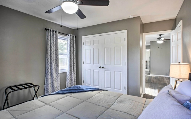 Family-friendly Springfield Home w/ Yard!