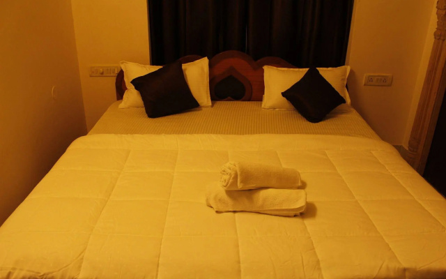 Dylan Cafe and Guest House