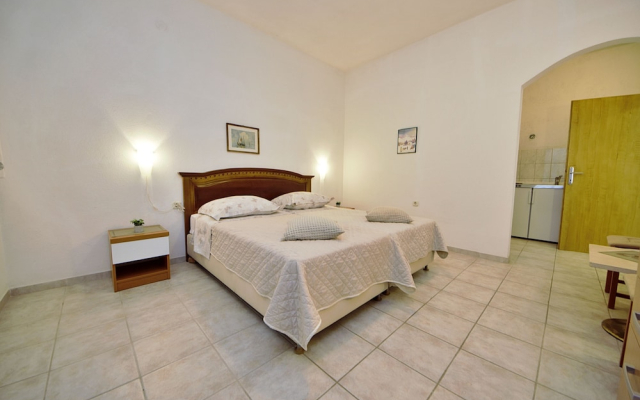 Apartment Ivo