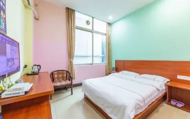 Foshan Meek Hotel (Flatland Cloth Market Cowboy City)