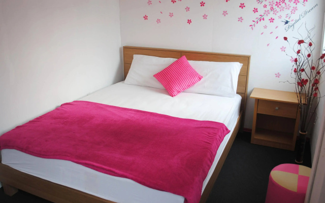 Pink Guest House