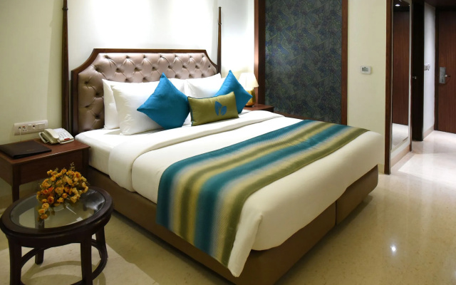 The Exotica Grand