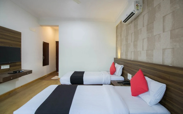 FabHotel Seven Olives