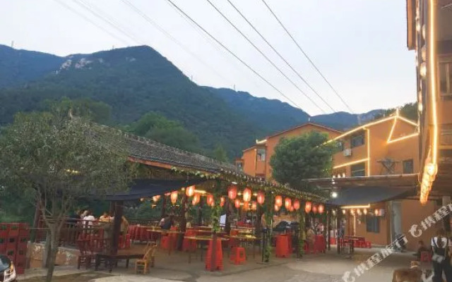 Jinligou Original Ecological Farm Stay