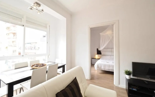 Sagrada Familia Apartment