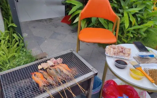 Huidong Xunliao Bay Wanyi Swimming Pool Homestay (Jiuming Yuhai)