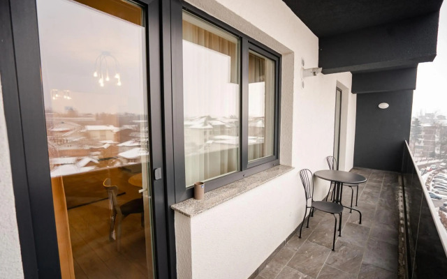 Central Tower Apartments