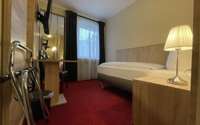 Hotel Palm Premium