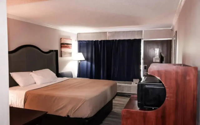 Riverside Inn Suites By Oyo Danville Ceaser Casino