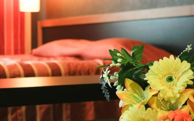 Edi Hotel