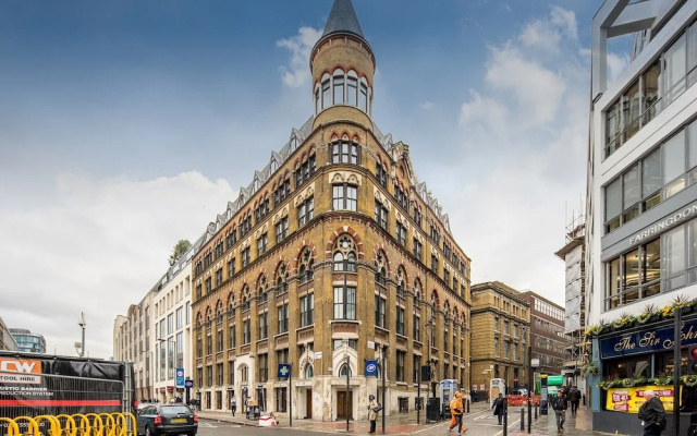1 Bedroom Penthouse in Farringdon