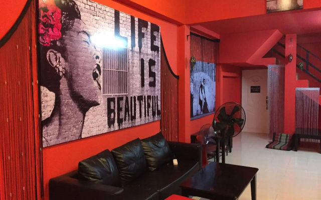 Red Boutique Hostel(เรด บูทิก โฮสเทล)