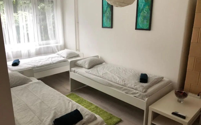 Sportarena & Stadion Apartman H-39