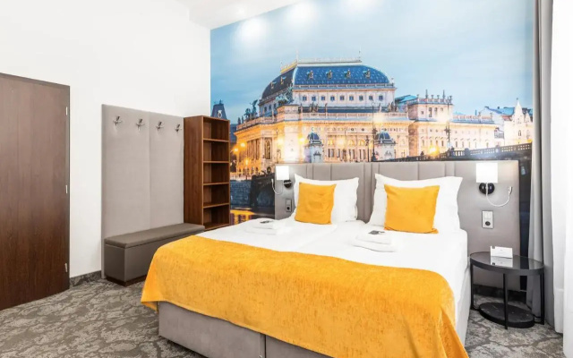 Hotel Amarilis 3*