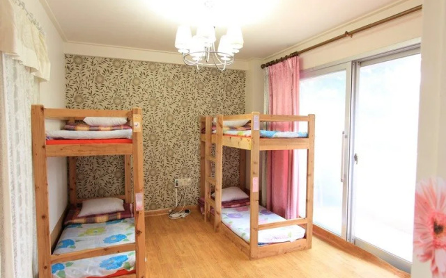 Jeju Haenuri Jungmun Guesthouse