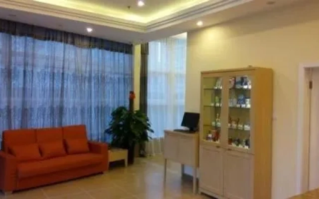 Homeinn Hotel (Tianjin West Railway Station Northwest Corner Specialty Food Street)