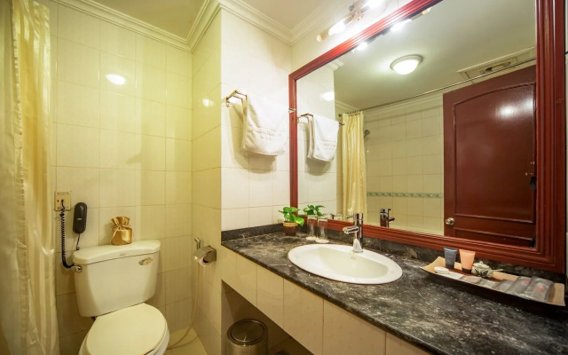 Muong Thanh Grand Phuong Dong Hotel