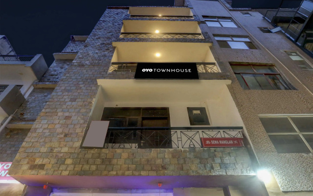 Super Townhouse Super Anmol Residency