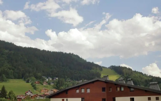 SH104 - Studio 4 pers centre des Carroz