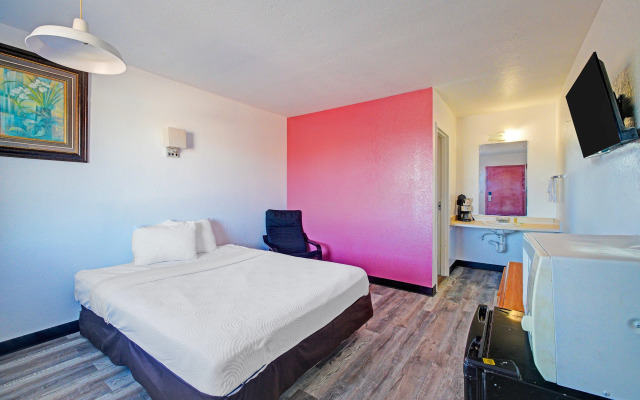 Motel 10