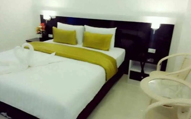 De-complex Apartment