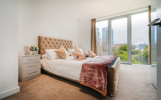 LUX Aldgate Apartment I Central London Zone 1