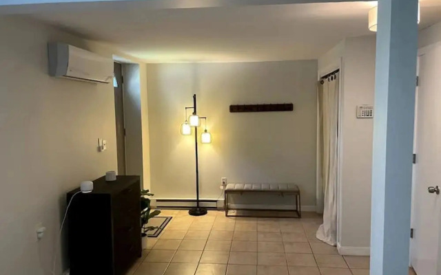 Lovely Two Bedroom Condo in South Boston