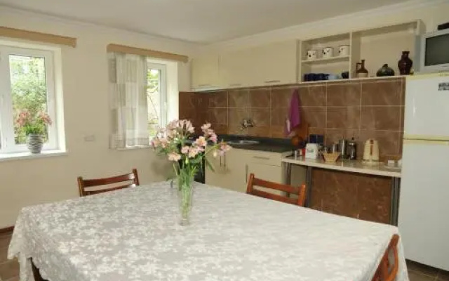Guest House At The Park