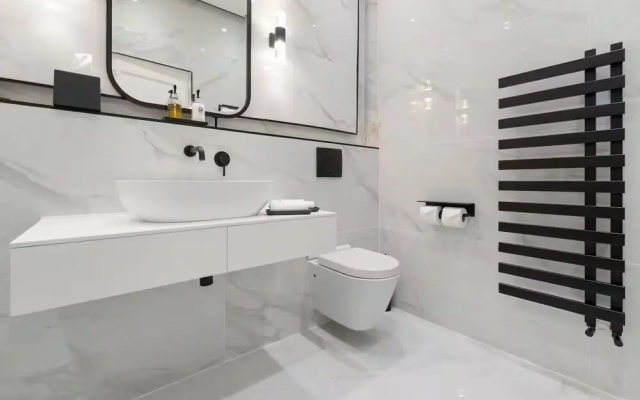 Luxury Georgian City Retreat 5-Star Location