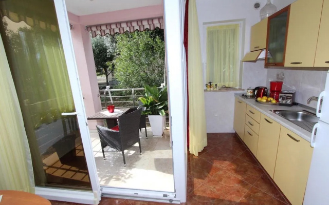 Apartments Lola