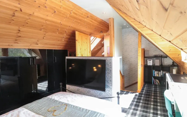 Swallow Lodge
