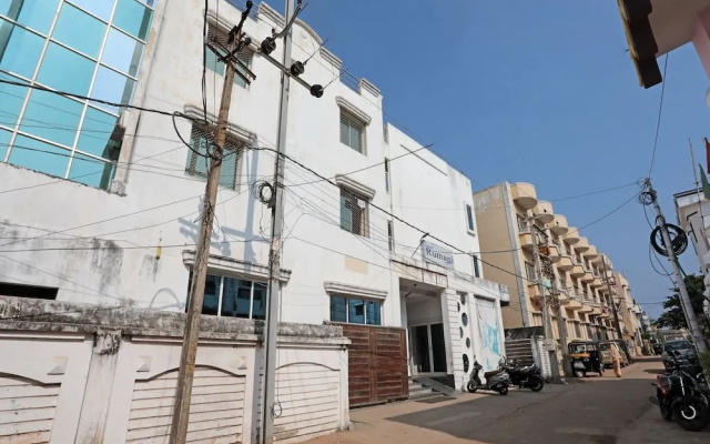 OYO 4028 Hotel Rumani