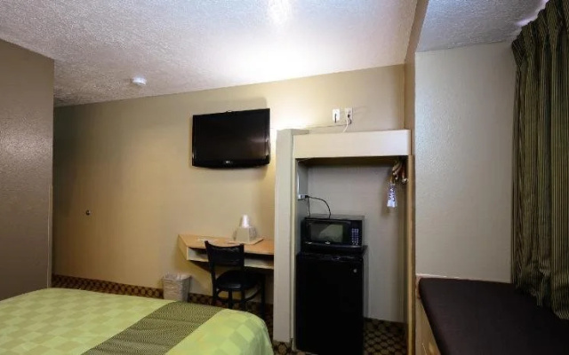Desert Inn