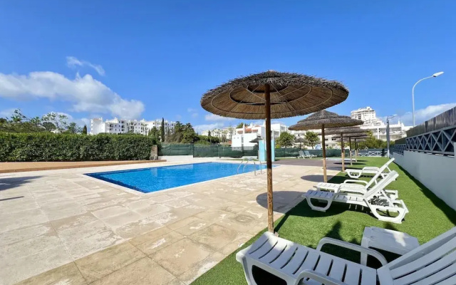 Albufeira Modern 7 by Homing