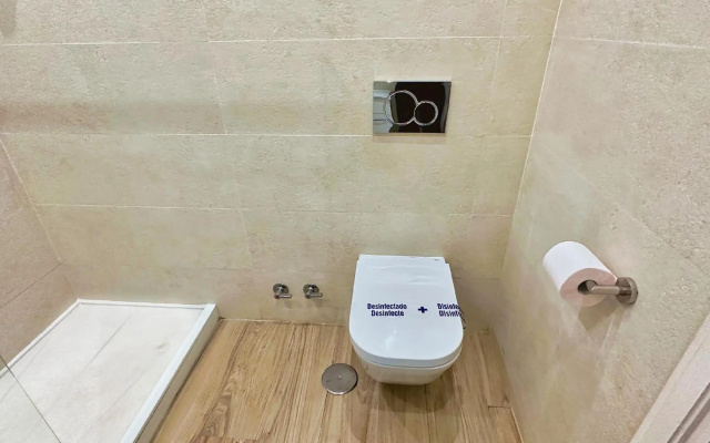 Skol 242 Excellent One Bedroom Apartment with Sea Views