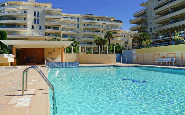 Apartment Palais Maya