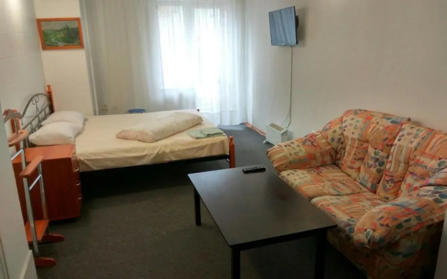 Apart Hostel Capital