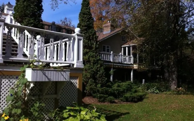 Crowe Bay Cottage