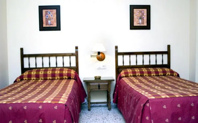 Hostal restaurante el cruce