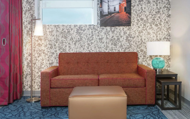 Home2 Suites by Hilton Smithfield, RI