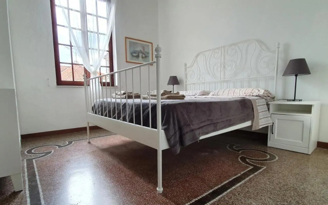 Casa indipendente a 200 metri dal mare