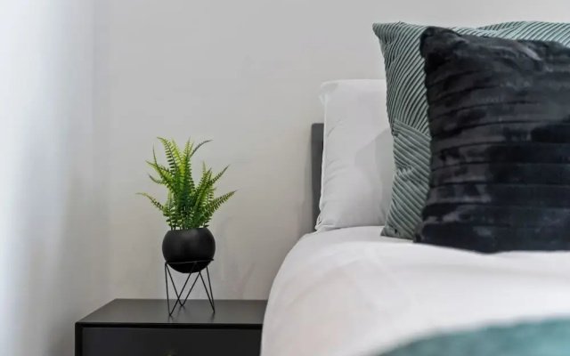 City Centre Luxury ApartmentSofa BedWIFI