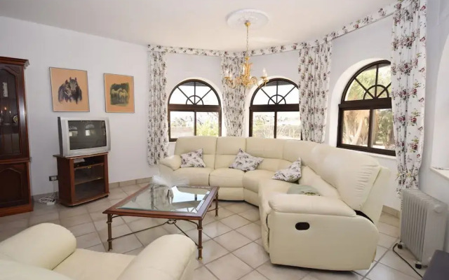 Beautiful Holiday Home In San Isidro With Pool