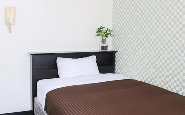 HOTEL LiVEMAX Higashi-Ueno