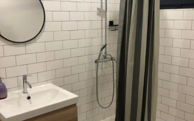 Studio indépendant à Sausset prox ville et plage