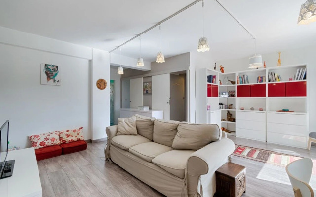 Three-roomed With Terrace & Garage - 7th Heart