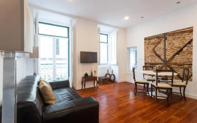 Lisbon Historical Center renewed apartment